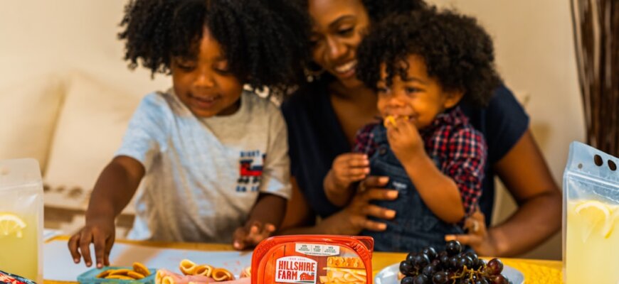 Photo meal timing nutrition